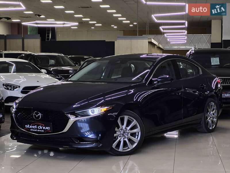 Седан Mazda 3 2021 в Николаеве