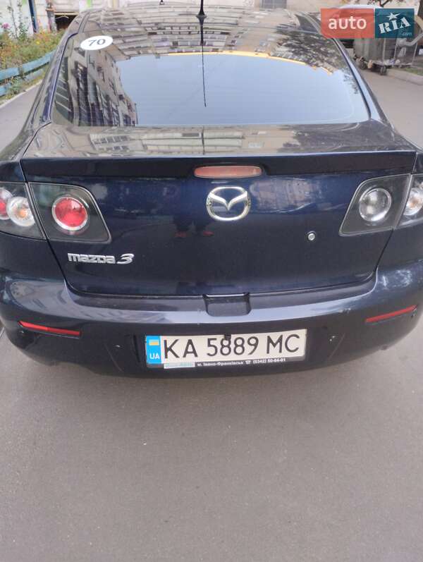 Седан Mazda 3 2008 в Киеве
