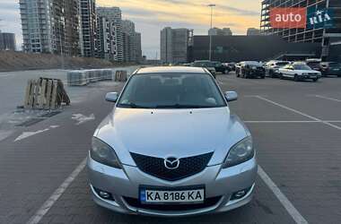Хэтчбек Mazda 3 2006 в 