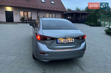 Седан Mazda 3 2016 в 