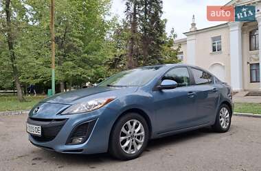 Седан Mazda 3 2010 в 