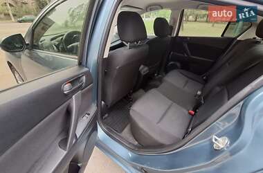 Седан Mazda 3 2010 в 
