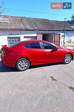Седан Mazda 3 2015 в 