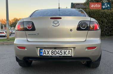 Седан Mazda 3 2005 в 