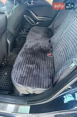 Седан Mazda 3 2015 в 
