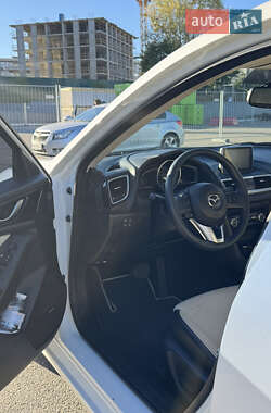 Хэтчбек Mazda 3 2015 в 