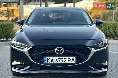 Седан Mazda 3 2019 в 