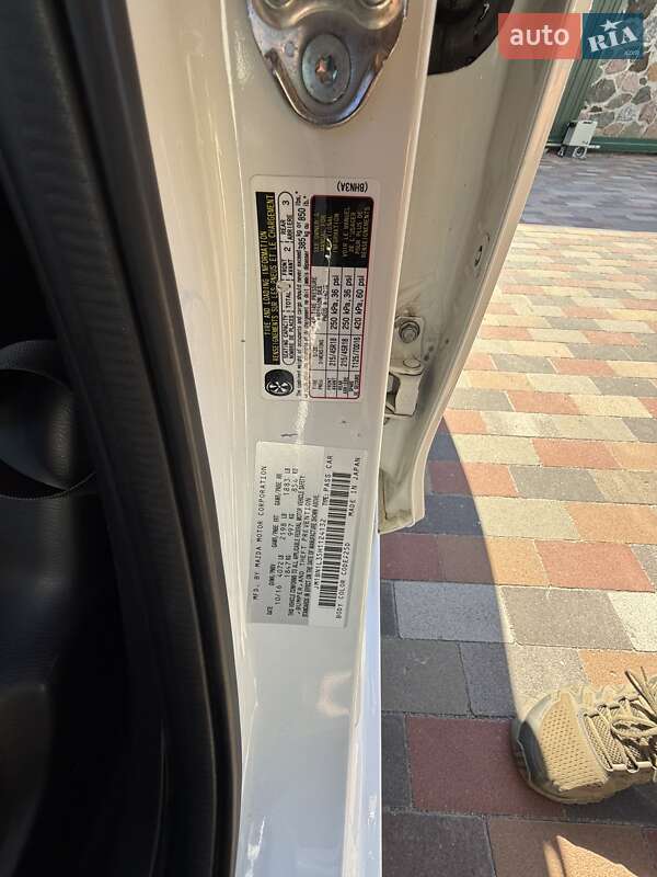 Хэтчбек Mazda 3 2016 в Киеве