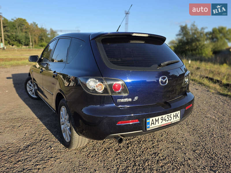 Хэтчбек Mazda 3 2008 в Житомире