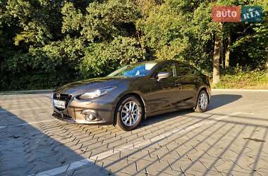 Седан Mazda 3 2016 в 