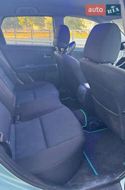 Хэтчбек Mazda 3 2004 в 