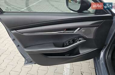 Седан Mazda 3 2023 в Киеве