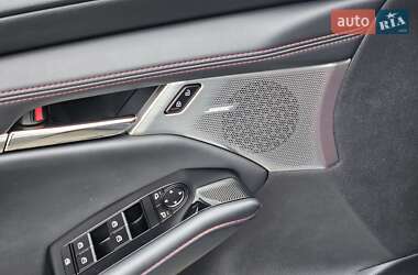 Седан Mazda 3 2023 в Киеве