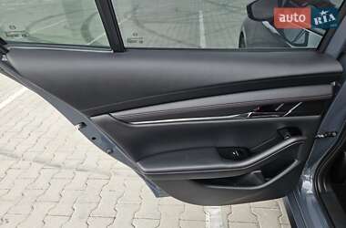Седан Mazda 3 2023 в Киеве