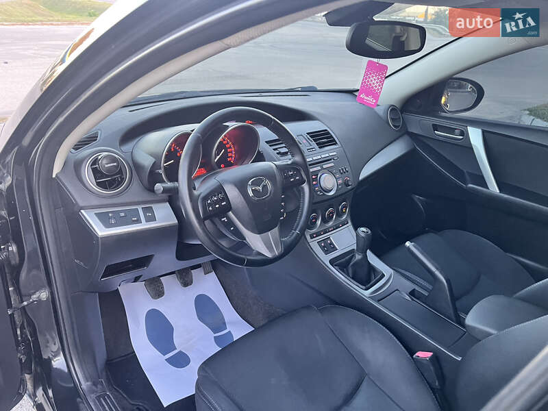 Хэтчбек Mazda 3 2010 в Полтаве фото 22 Хэтчбек Mazda 3 2010 в Полтаве