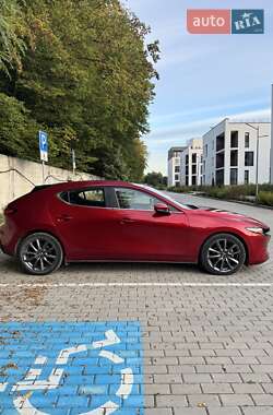 Хэтчбек Mazda 3 2019 в Львове