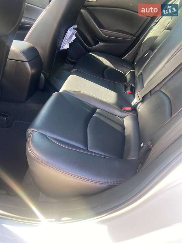 Седан Mazda 3 2016 в Львове фото 13 Седан Mazda 3 2016 в Львове