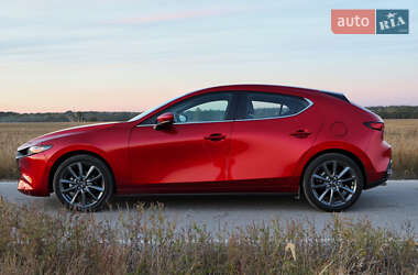 Хэтчбек Mazda 3 2024 в 