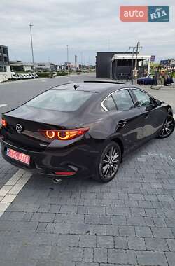 Седан Mazda 3 2019 в Львові