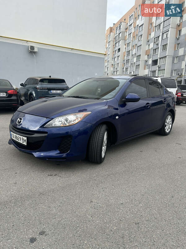 Седан Mazda 3 2013 в Харькове