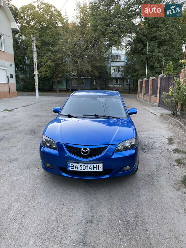 Седан Mazda 3 2005 в Кропивницком