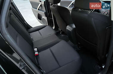 Хэтчбек Mazda 3 2013 в 