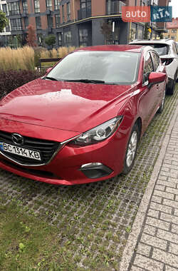Mazda 3 2016