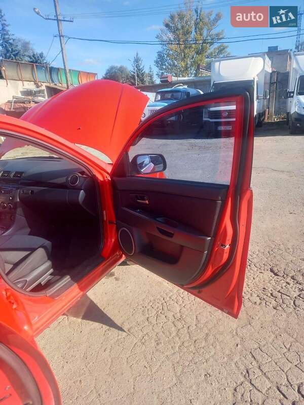 Седан Mazda 3 2007 в Первомайске