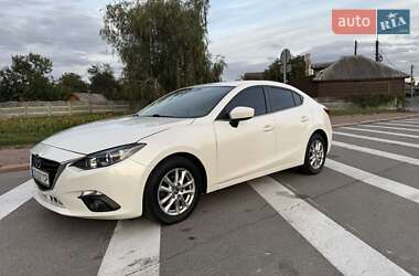Седан Mazda 3 2016 в Чернигове