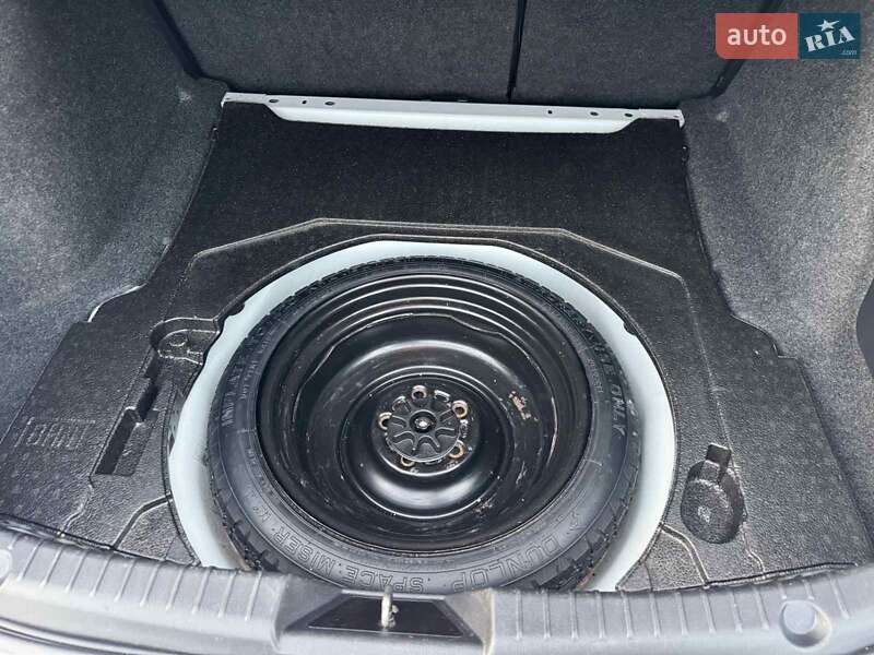 Седан Mazda 3 2016 в Киеве