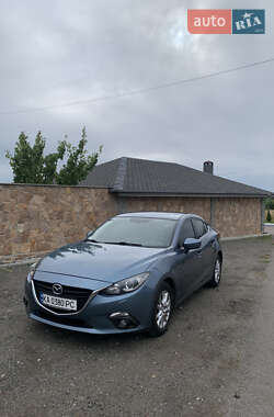 Седан Mazda 3 2014 в Киеве