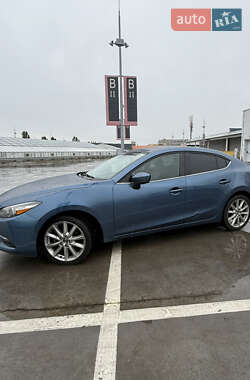 Седан Mazda 3 2017 в 