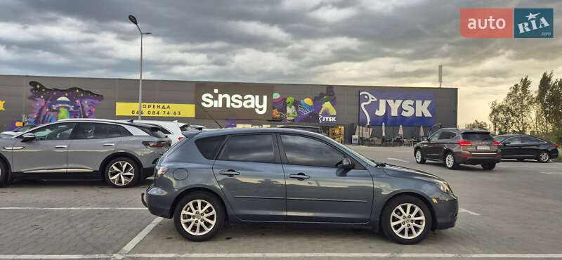 Хэтчбек Mazda 3 2008 в Киеве