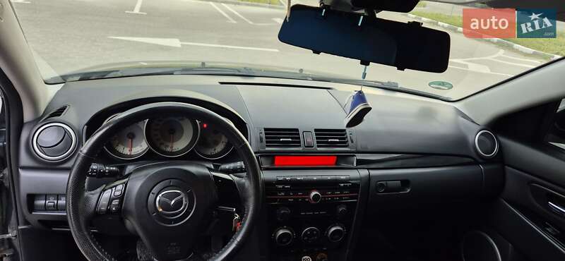 Хэтчбек Mazda 3 2008 в Киеве