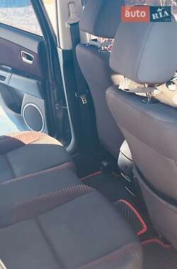 Хэтчбек Mazda 3 2005 в 