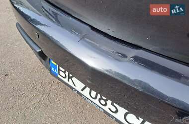 Седан Mazda 3 2010 в 