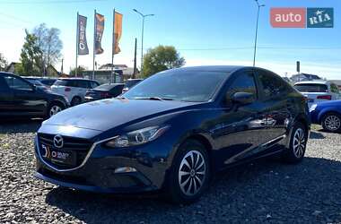 Седан Mazda 3 2016 в Львове