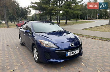 Седан Mazda 3 2012 в Лубнах
