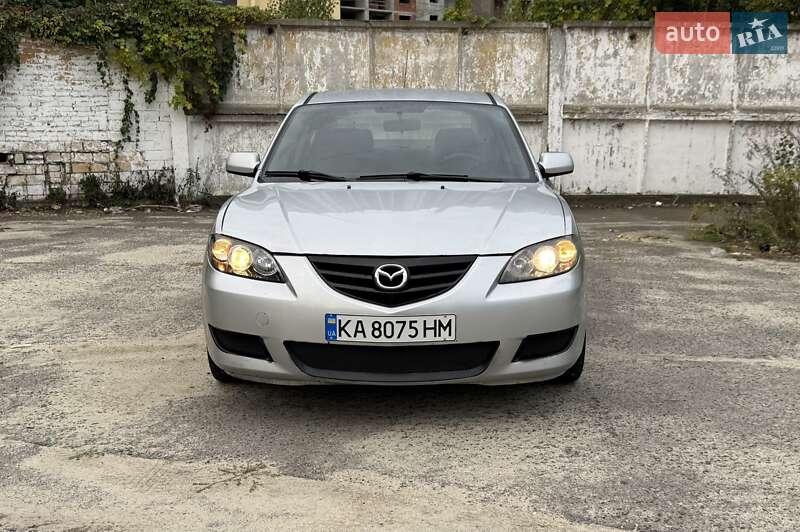 Седан Mazda 3 2006 в Киеве