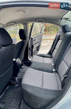 Седан Mazda 3 2006 в 