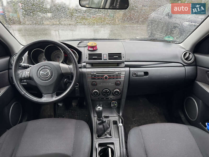 Седан Mazda 3 2007 в Виннице