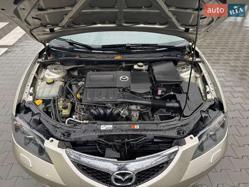 Седан Mazda 3 2007 в Виннице