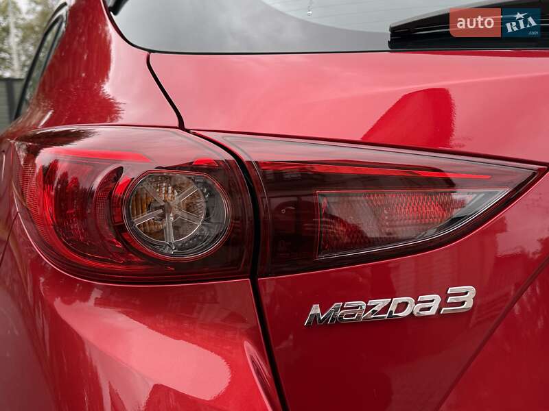Хэтчбек Mazda 3 2015 в Виннице