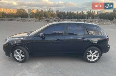 Хэтчбек Mazda 3 2004 в 