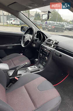 Хэтчбек Mazda 3 2006 в 
