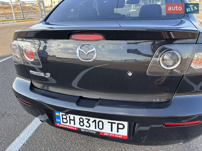 Седан Mazda 3 2007 в Одессе