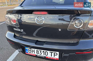 Седан Mazda 3 2007 в 