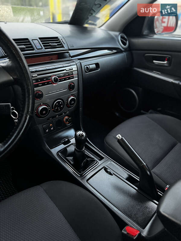 Седан Mazda 3 2007 в Тернополе