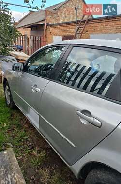 Хэтчбек Mazda 3 2003 в 
