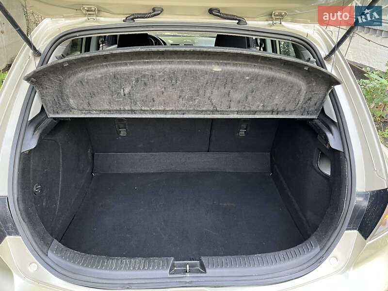 Хетчбек Mazda 3 2006 в Христинівці фото 20 Хетчбек Mazda 3 2006 в Христинівці
